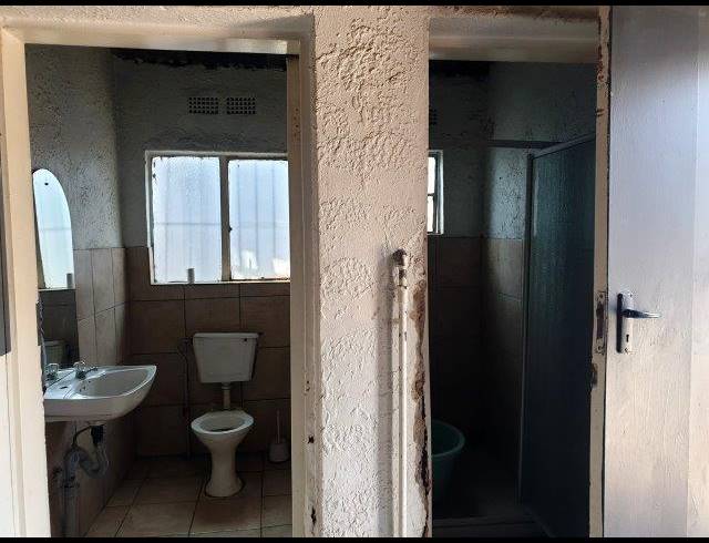498M² BUSINESS FOR SALE IN BOKSBURG NORTH